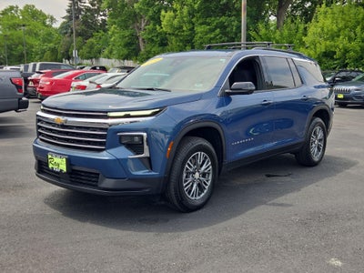 2024 Chevrolet Traverse LT