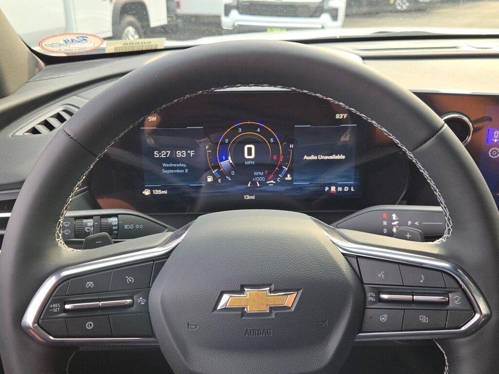 2027 Chevrolet Traverse LT w/1LT
