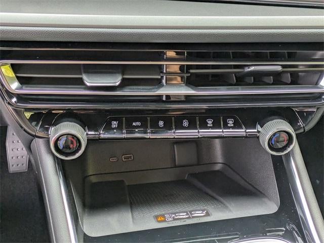 2026 Chevrolet Traverse LT w/1LT