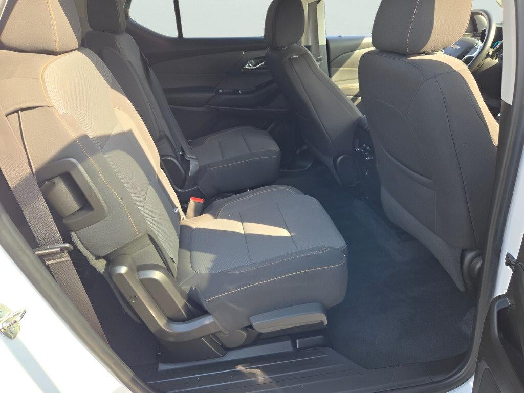 2019 Chevrolet Traverse 1LT - Photo 13