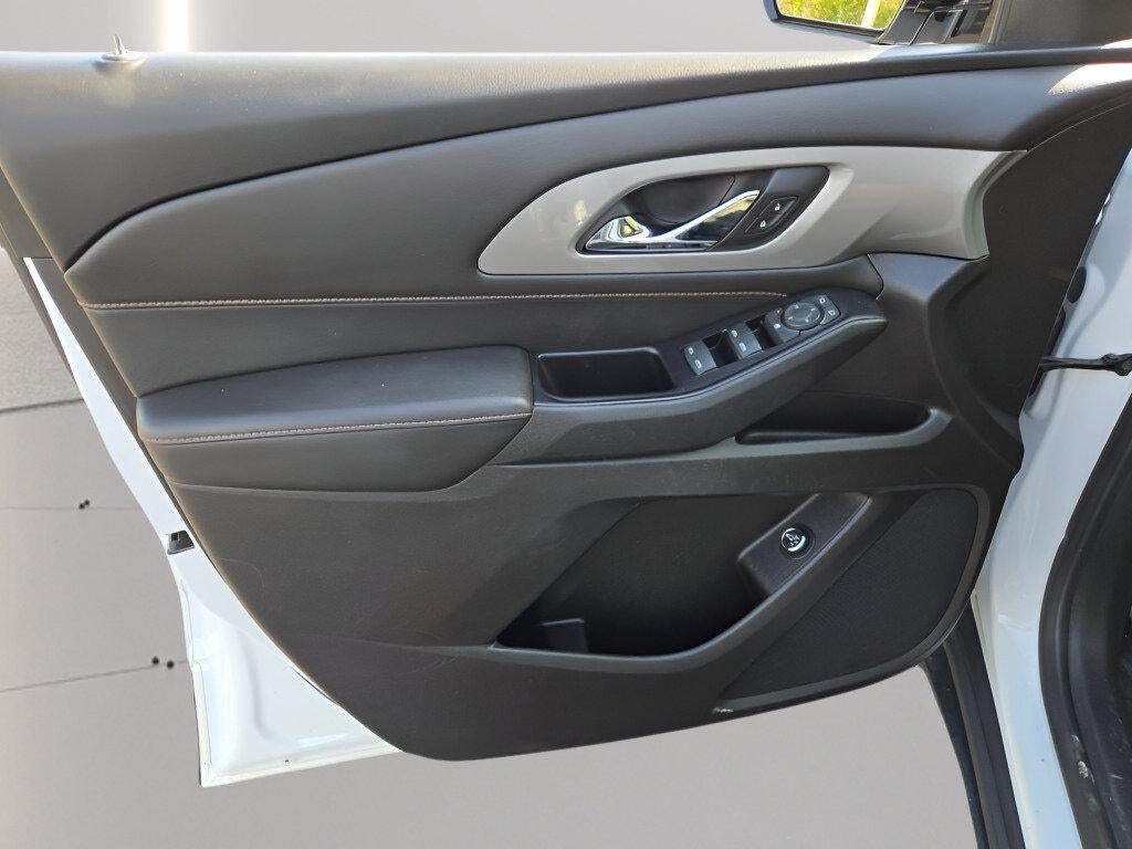 2019 Chevrolet Traverse 1LT - Photo 27