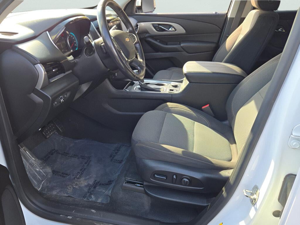 2019 Chevrolet Traverse 1LT - Photo 30