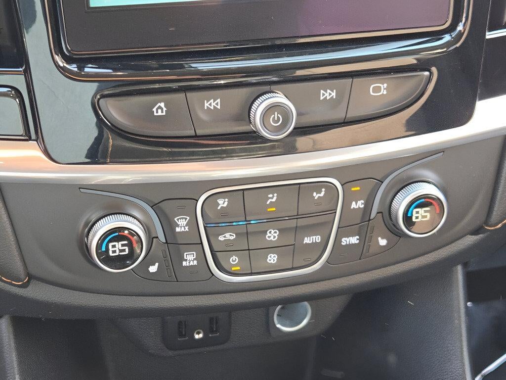 2019 Chevrolet Traverse 1LT - Photo 35