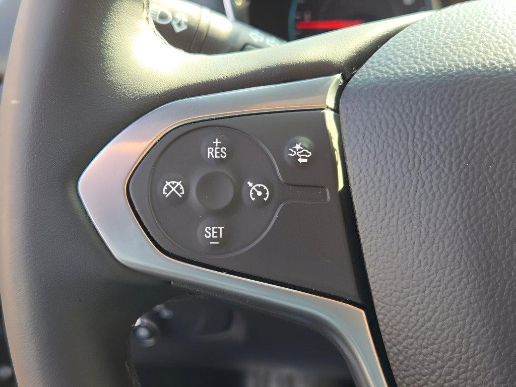 2023 Chevrolet Traverse 1LT - Photo 36