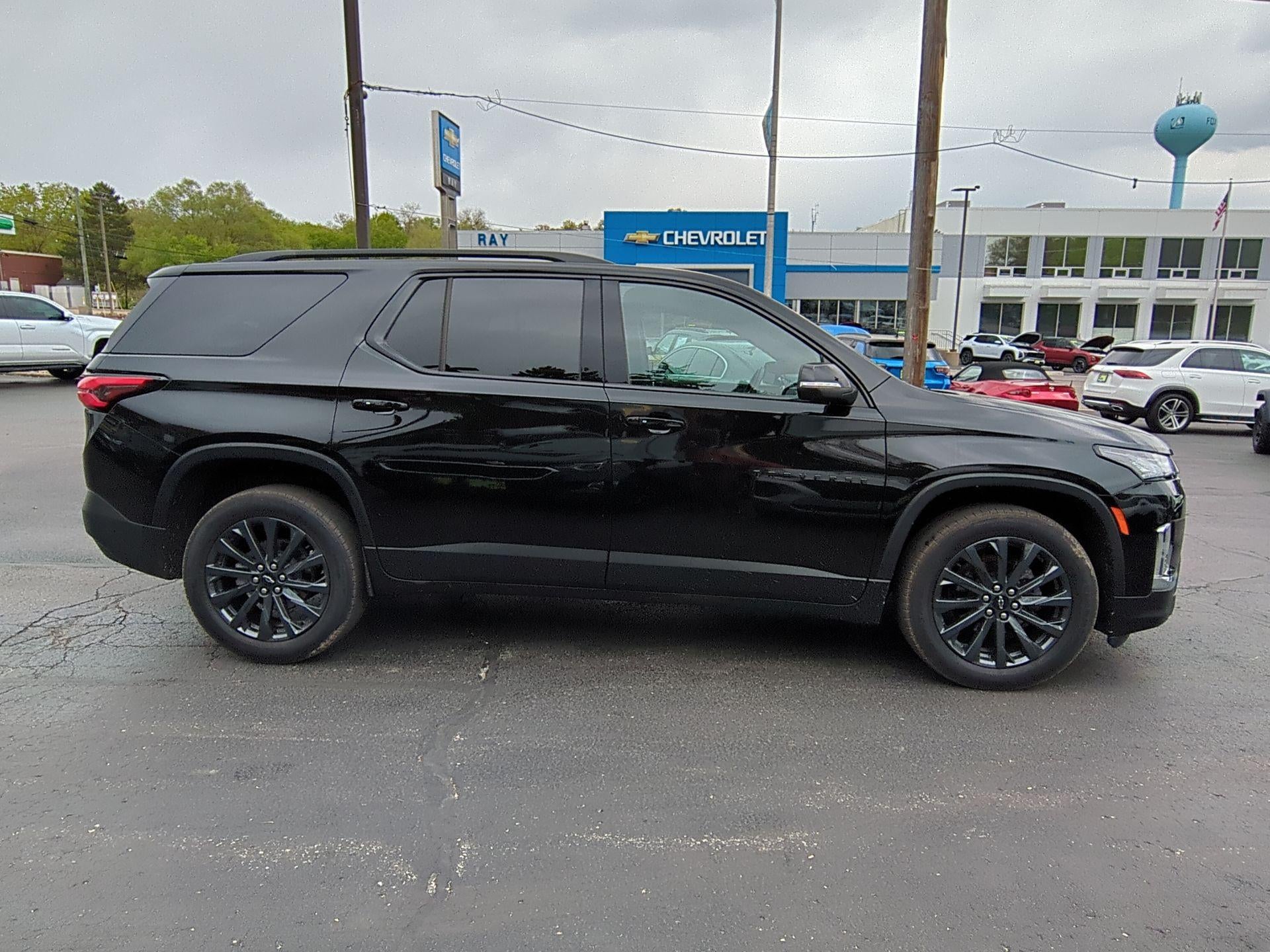 2023 Chevrolet Traverse RS