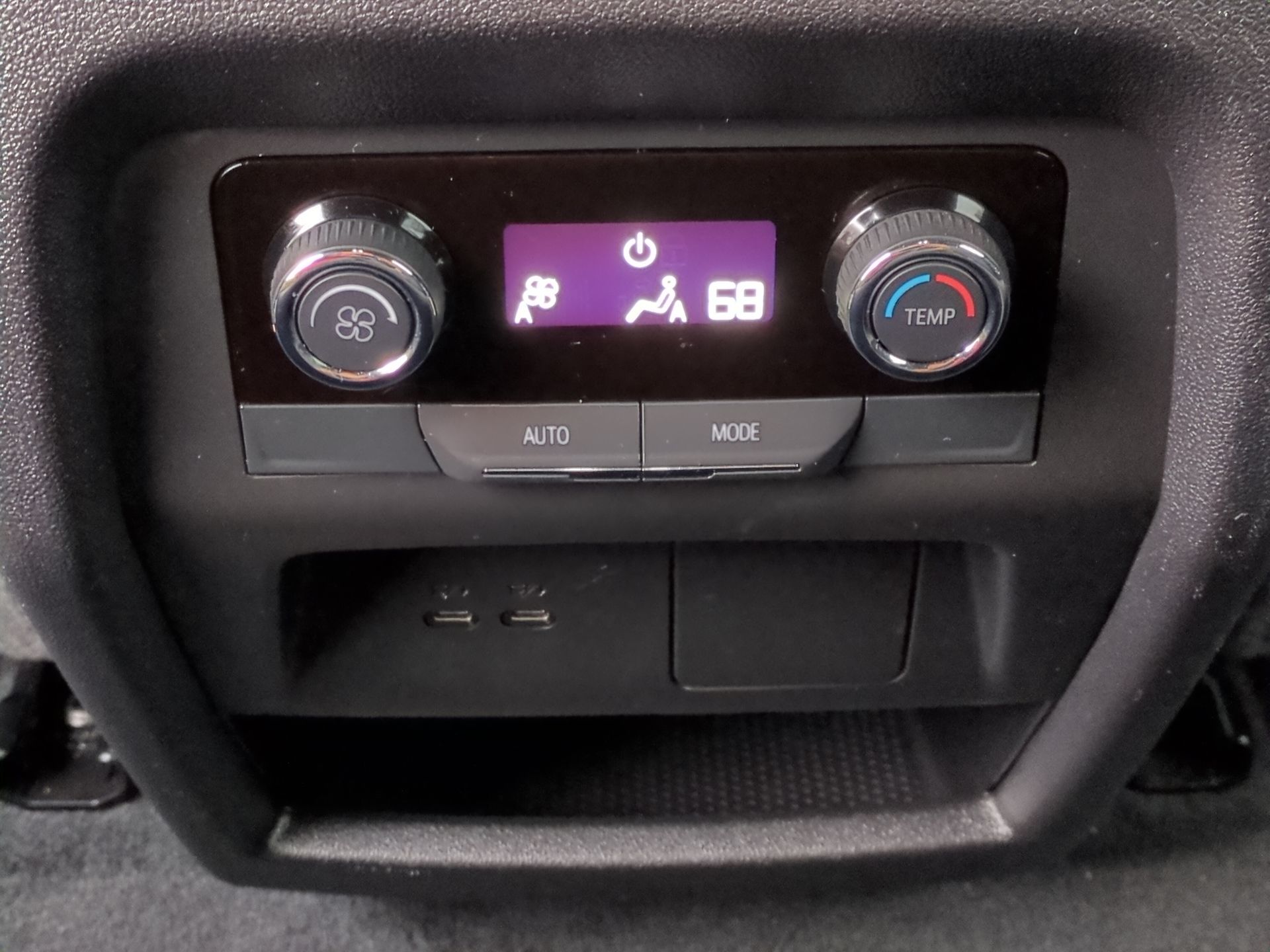 2024 Chevrolet Traverse LS