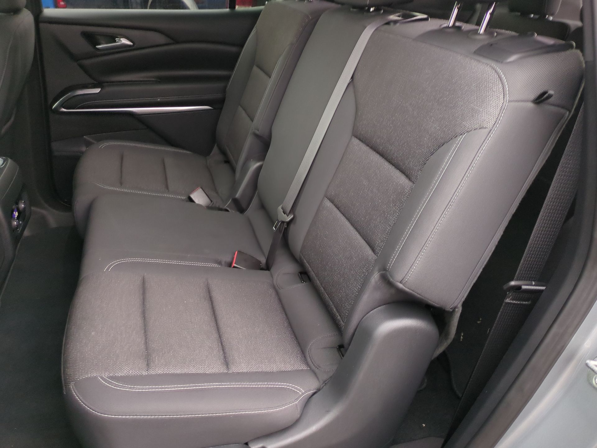 2024 Chevrolet Traverse LS