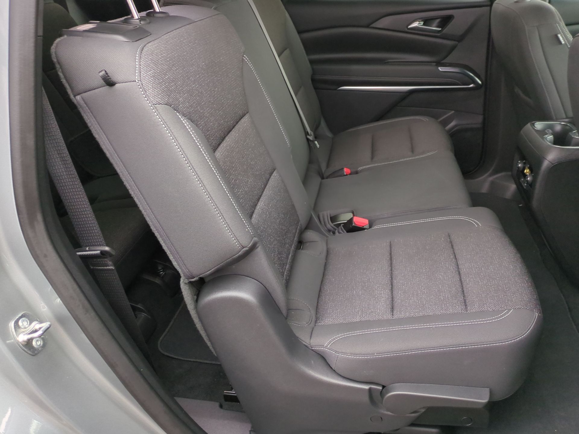 2024 Chevrolet Traverse LS