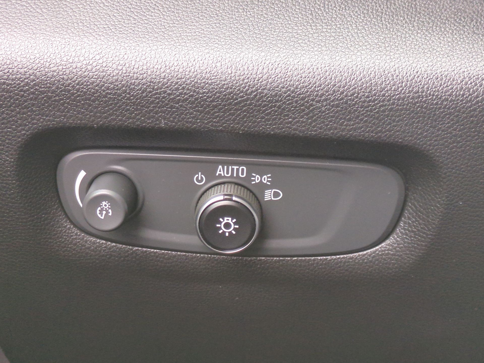 2018 Chevrolet Traverse LS