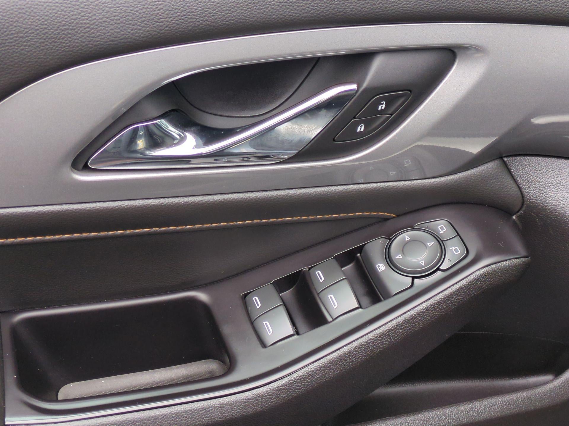 2018 Chevrolet Traverse LS