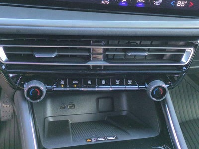 2026 Chevrolet Traverse LT w/2LT