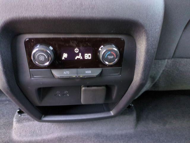 2026 Chevrolet Traverse LT w/2LT