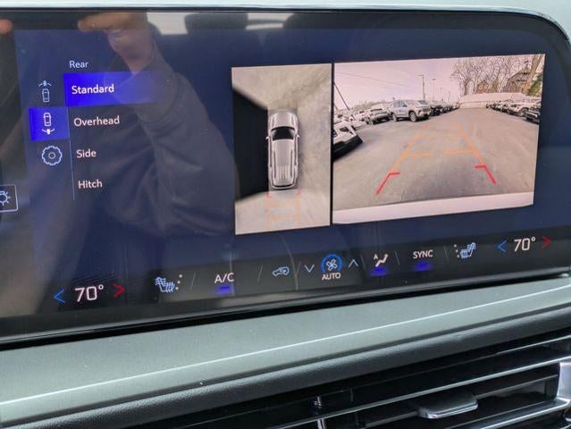 2026 Chevrolet Traverse LT w/2LT