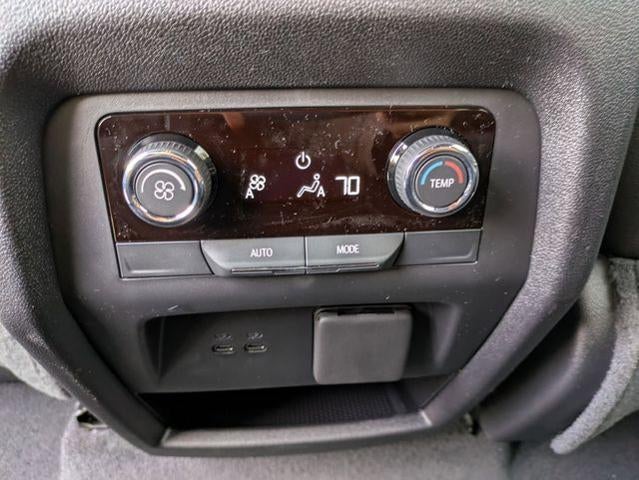 2026 Chevrolet Traverse LT w/2LT