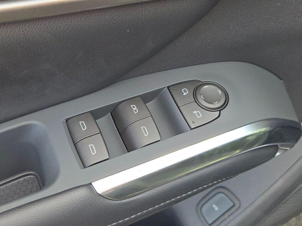 2026 Chevrolet Traverse LT w/2LT