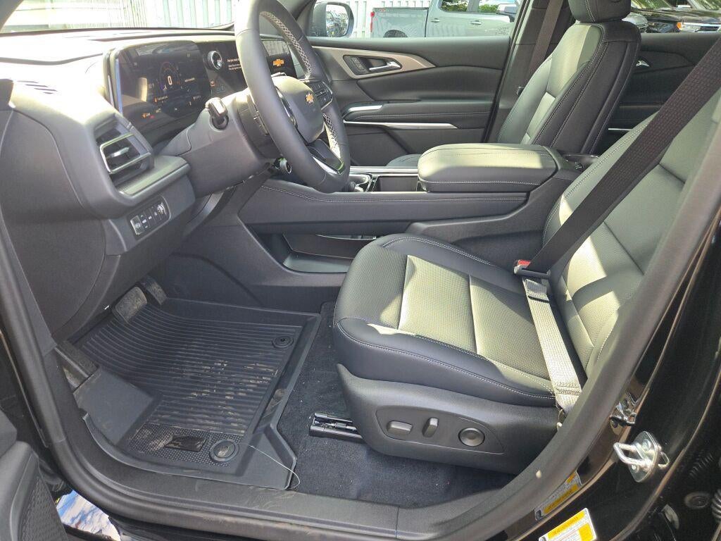 2026 Chevrolet Traverse LT w/2LT