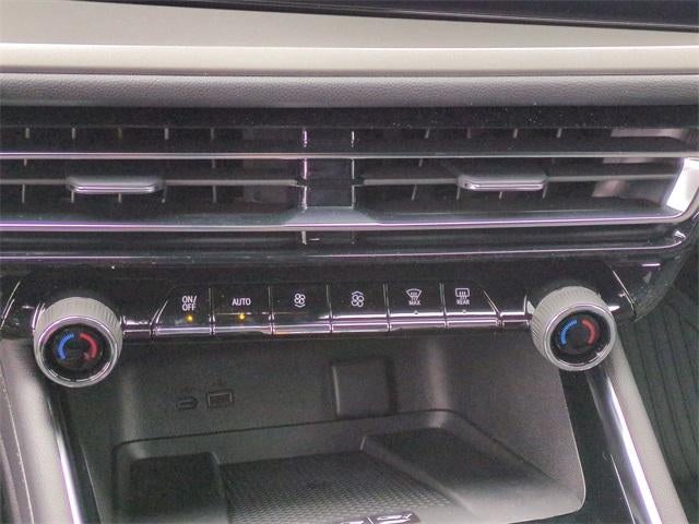 2026 Chevrolet Traverse LT w/2LT