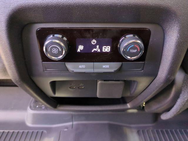 2026 Chevrolet Traverse LT w/2LT