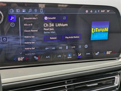 2026 Chevrolet Traverse LT w/2LT