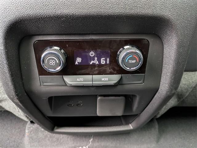 2026 Chevrolet Traverse LT w/2LT