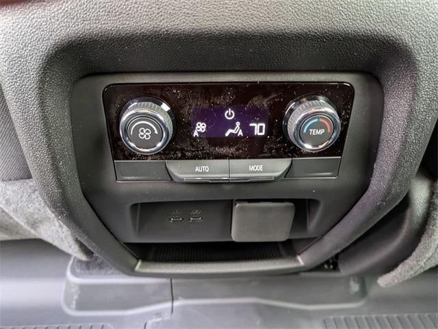 2026 Chevrolet Traverse LT w/2LT