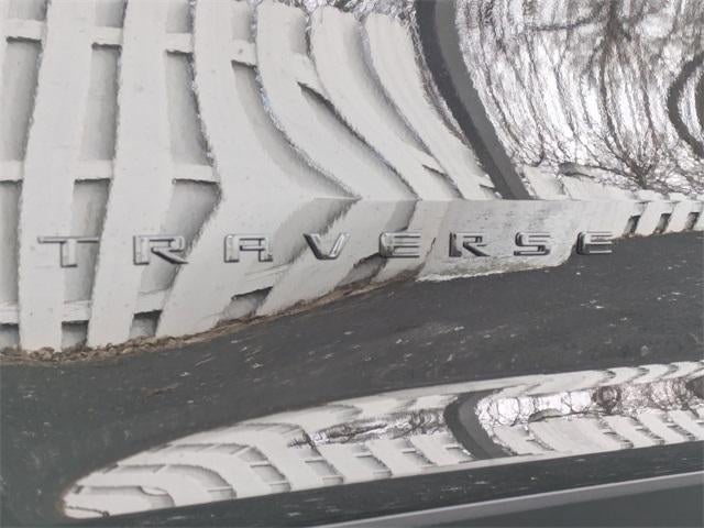 2026 Chevrolet Traverse LT w/2LT