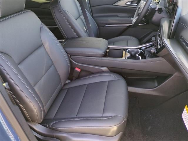 2026 Chevrolet Traverse LT w/2LT