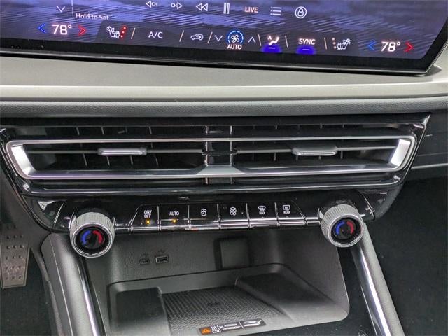 2026 Chevrolet Traverse LT w/2LT