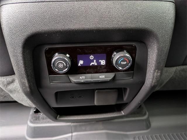 2026 Chevrolet Traverse LT w/2LT