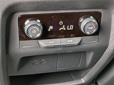 2026 Chevrolet Traverse LT w/2LT