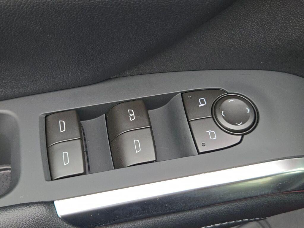 2026 Chevrolet Traverse LT w/2LT