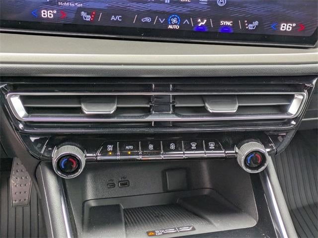 2026 Chevrolet Traverse LT w/2LT