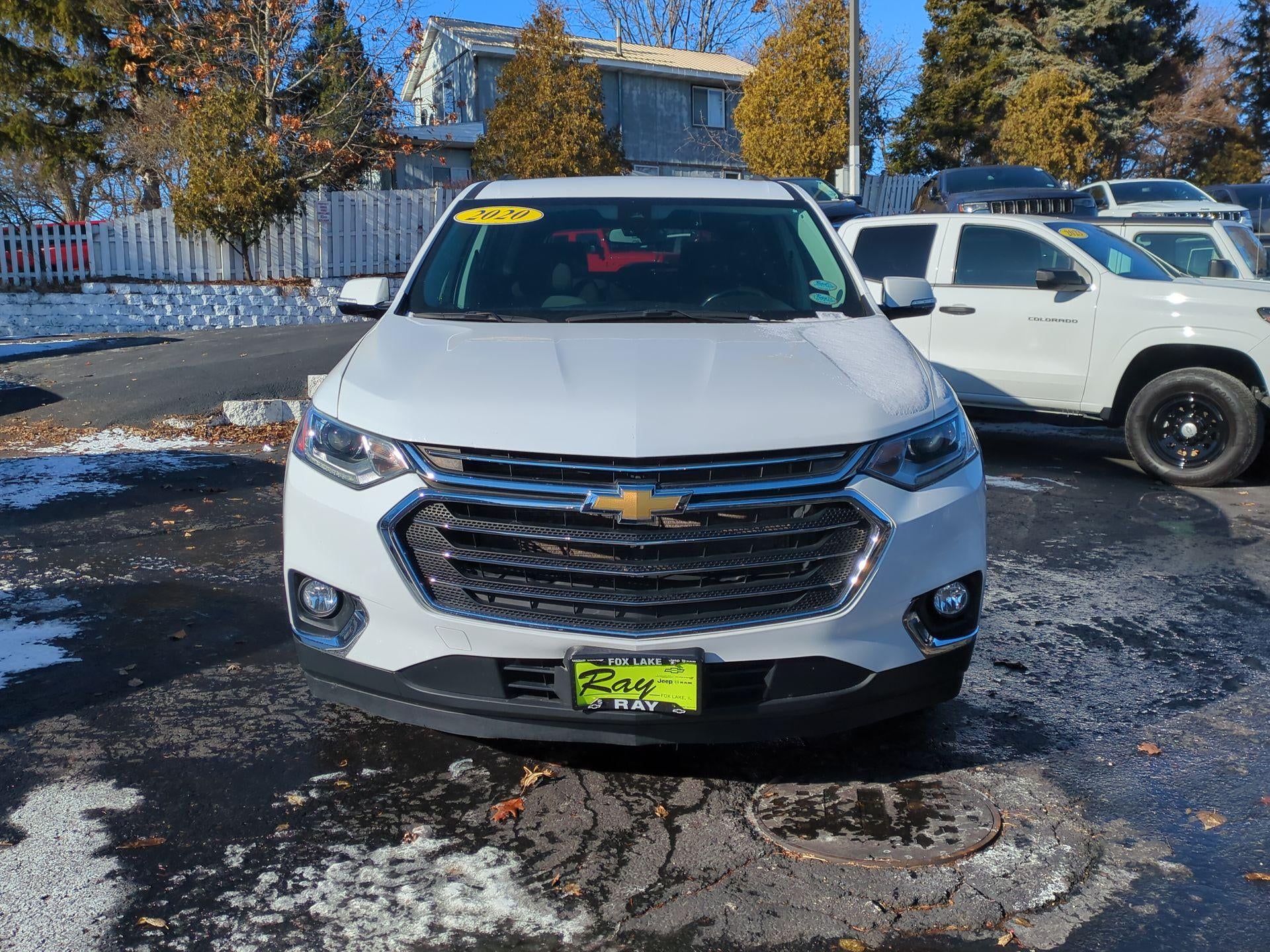 2020 Chevrolet Traverse LT Cloth