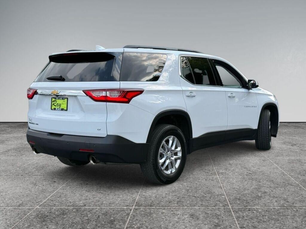 2020 Chevrolet Traverse LT Cloth