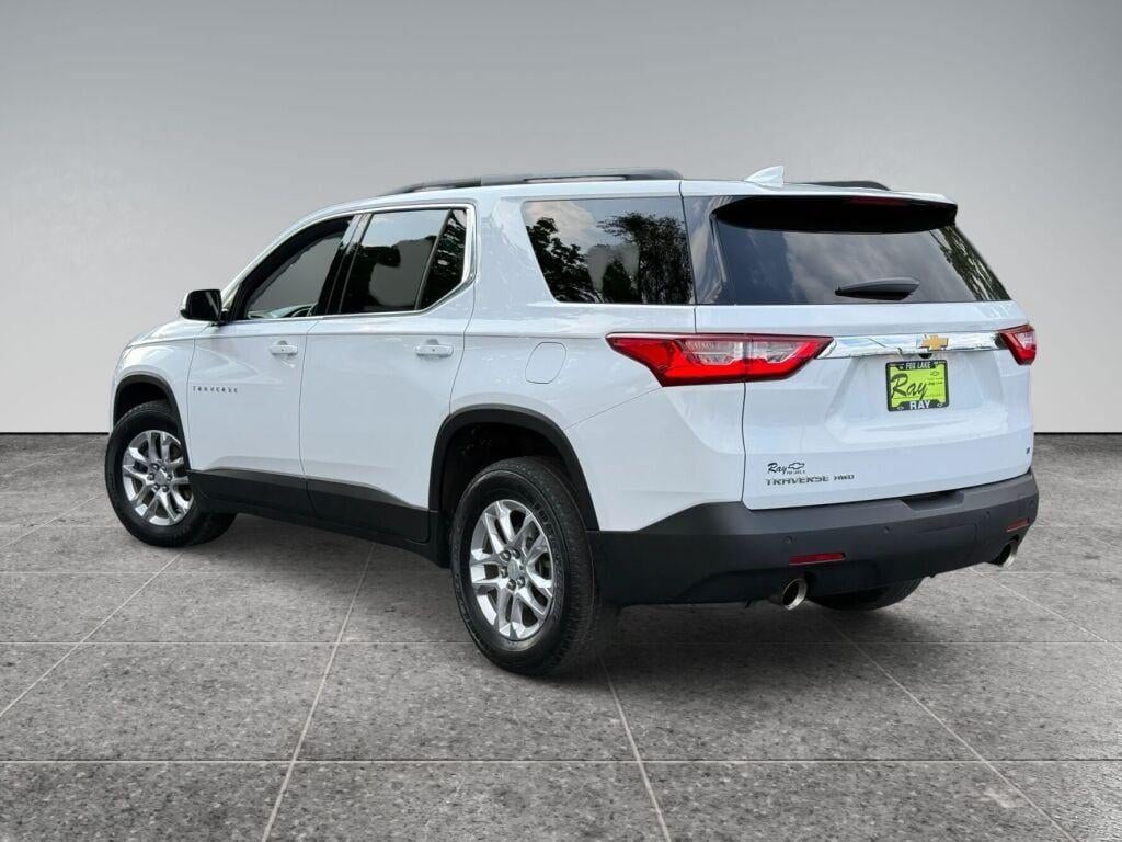 2020 Chevrolet Traverse LT Cloth