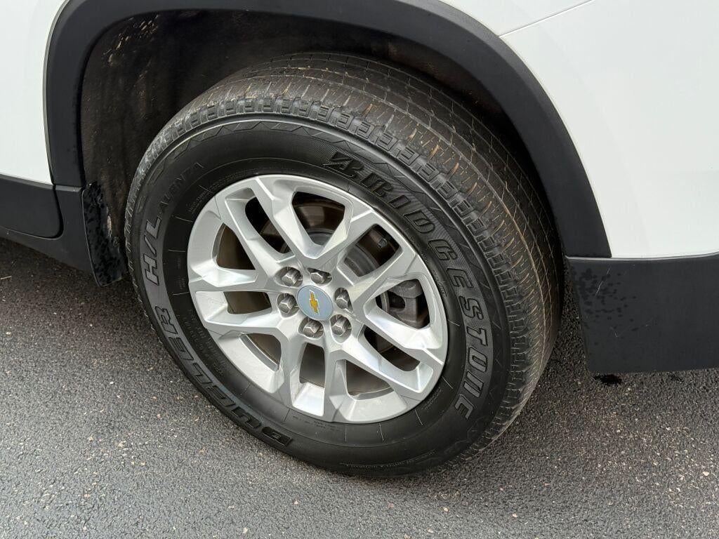 2020 Chevrolet Traverse LT Cloth
