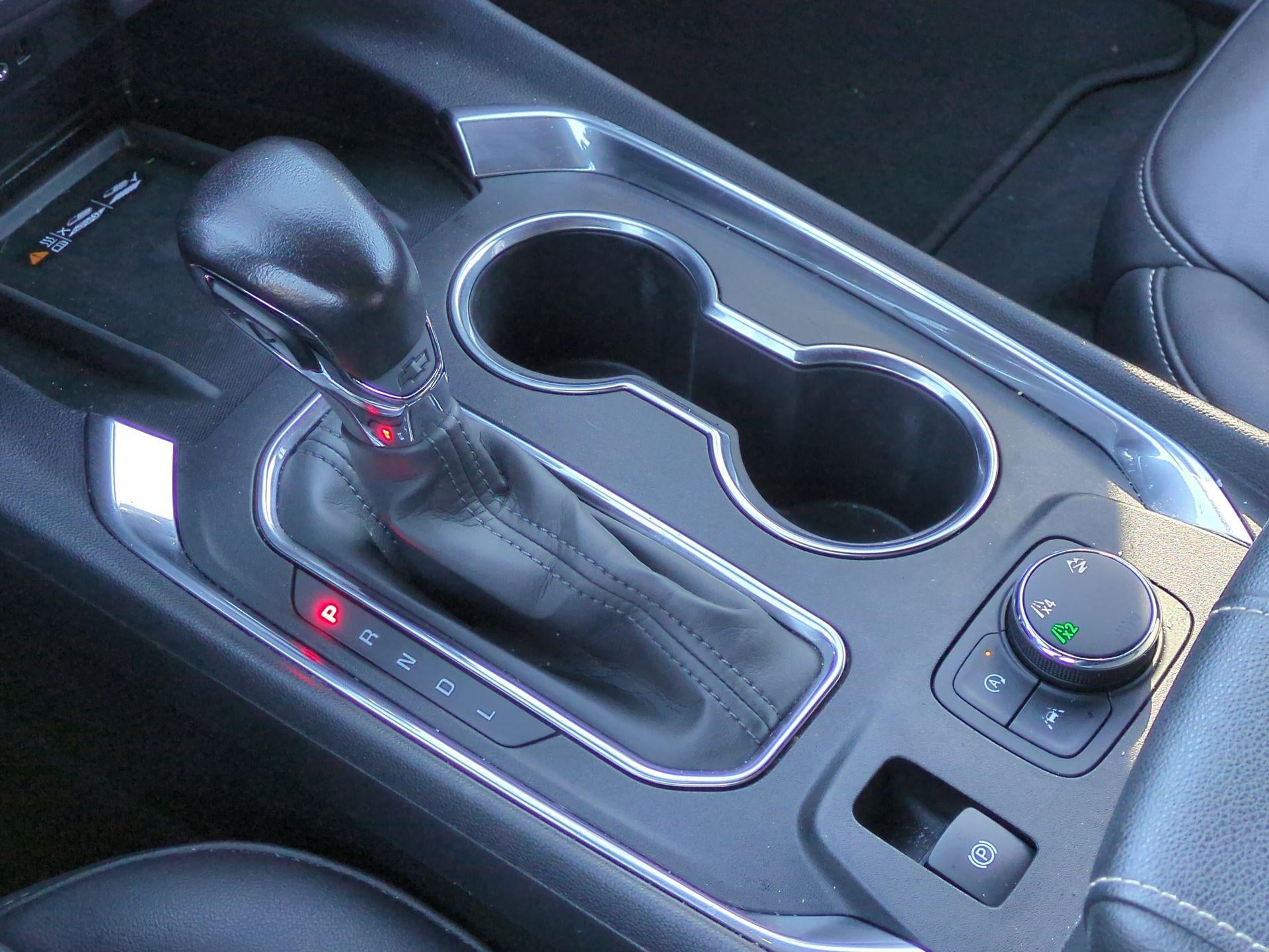 2022 Chevrolet Traverse LT Leather