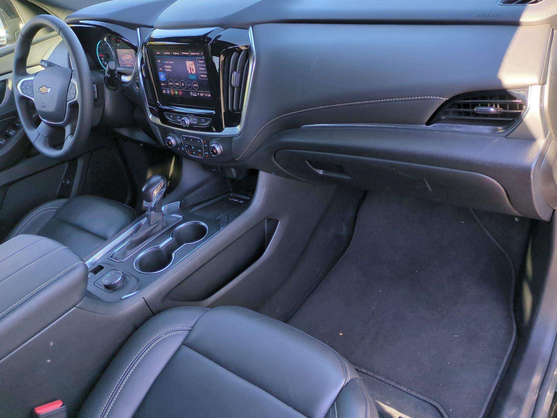 2022 Chevrolet Traverse LT Leather