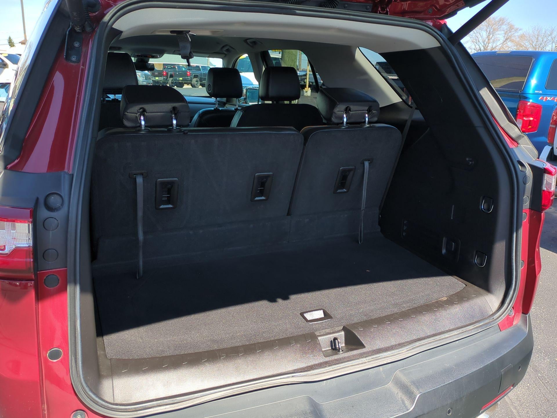 2021 Chevrolet Traverse LT Leather