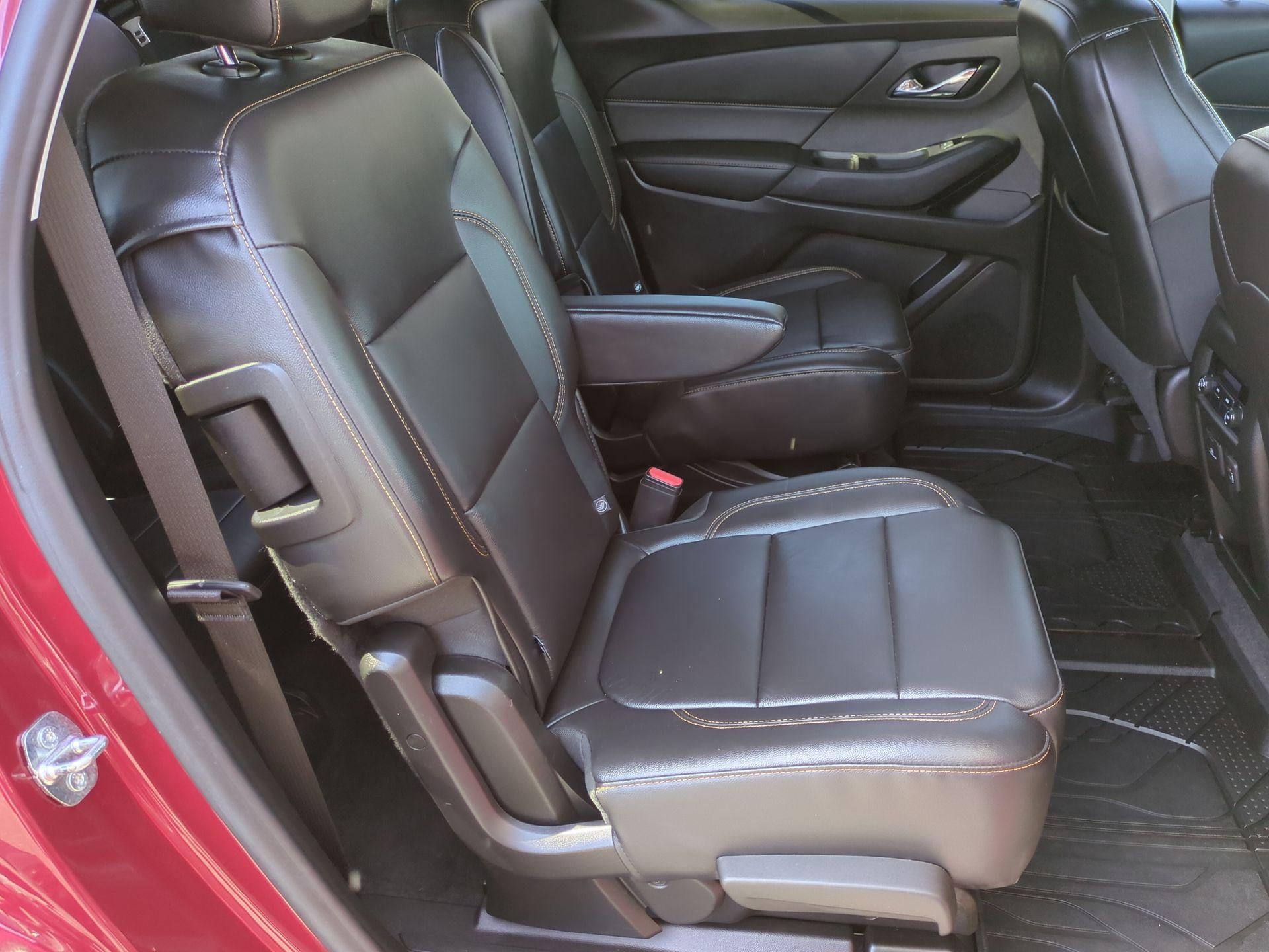 2021 Chevrolet Traverse LT Leather