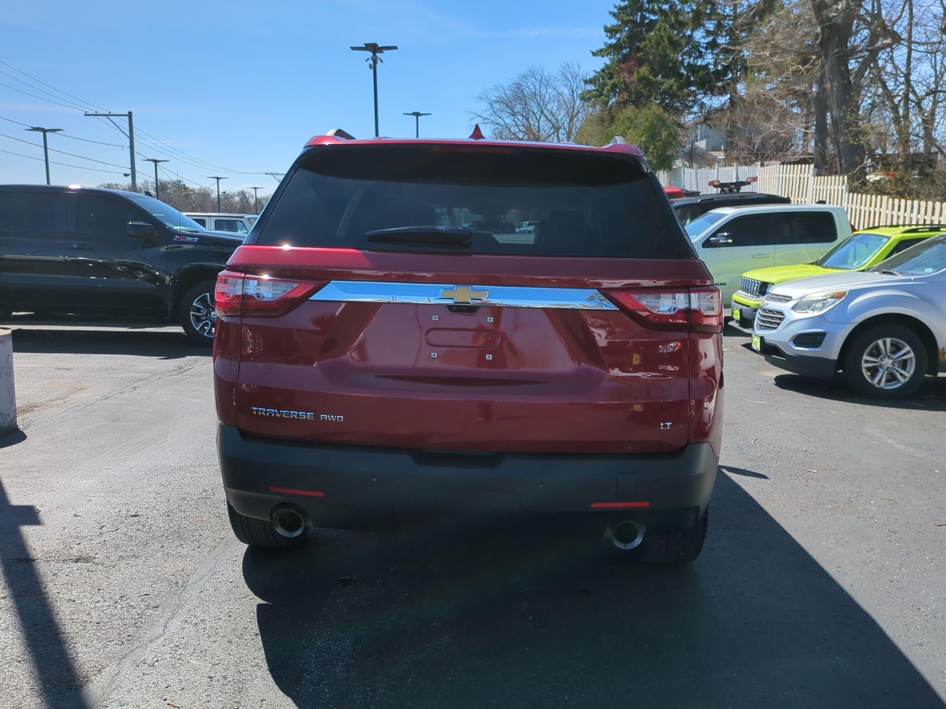 2021 Chevrolet Traverse LT Leather