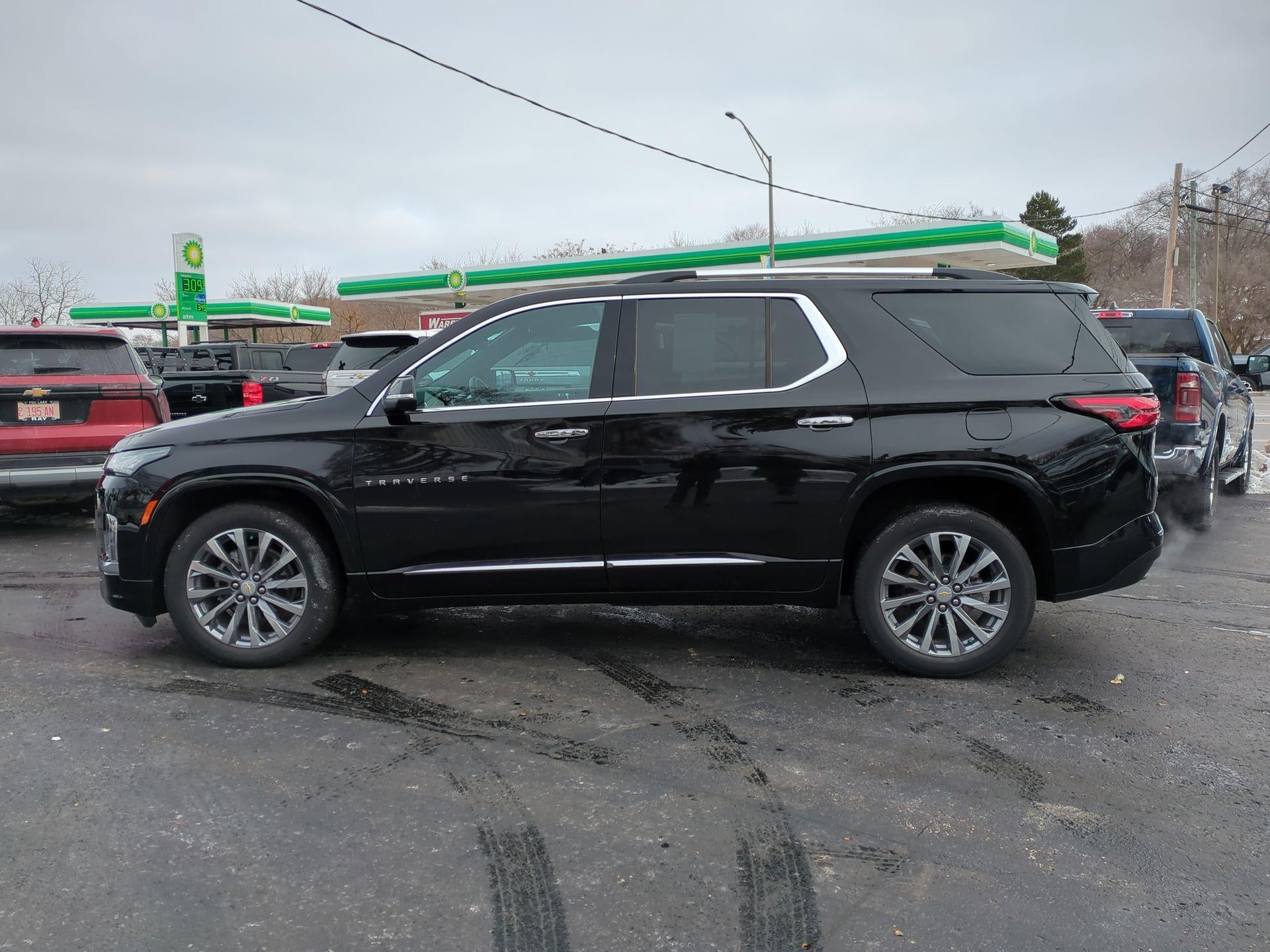 2023 Chevrolet Traverse Premier