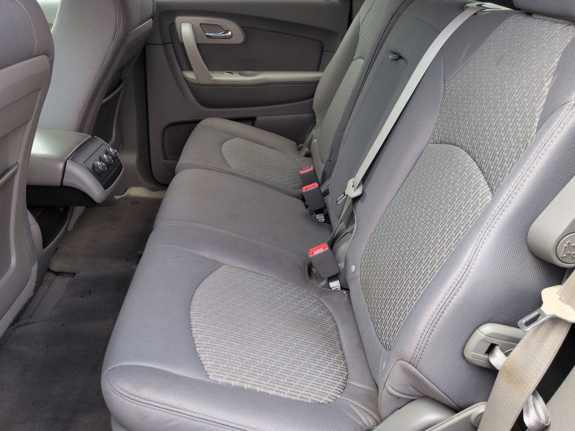 2012 Chevrolet Traverse LS