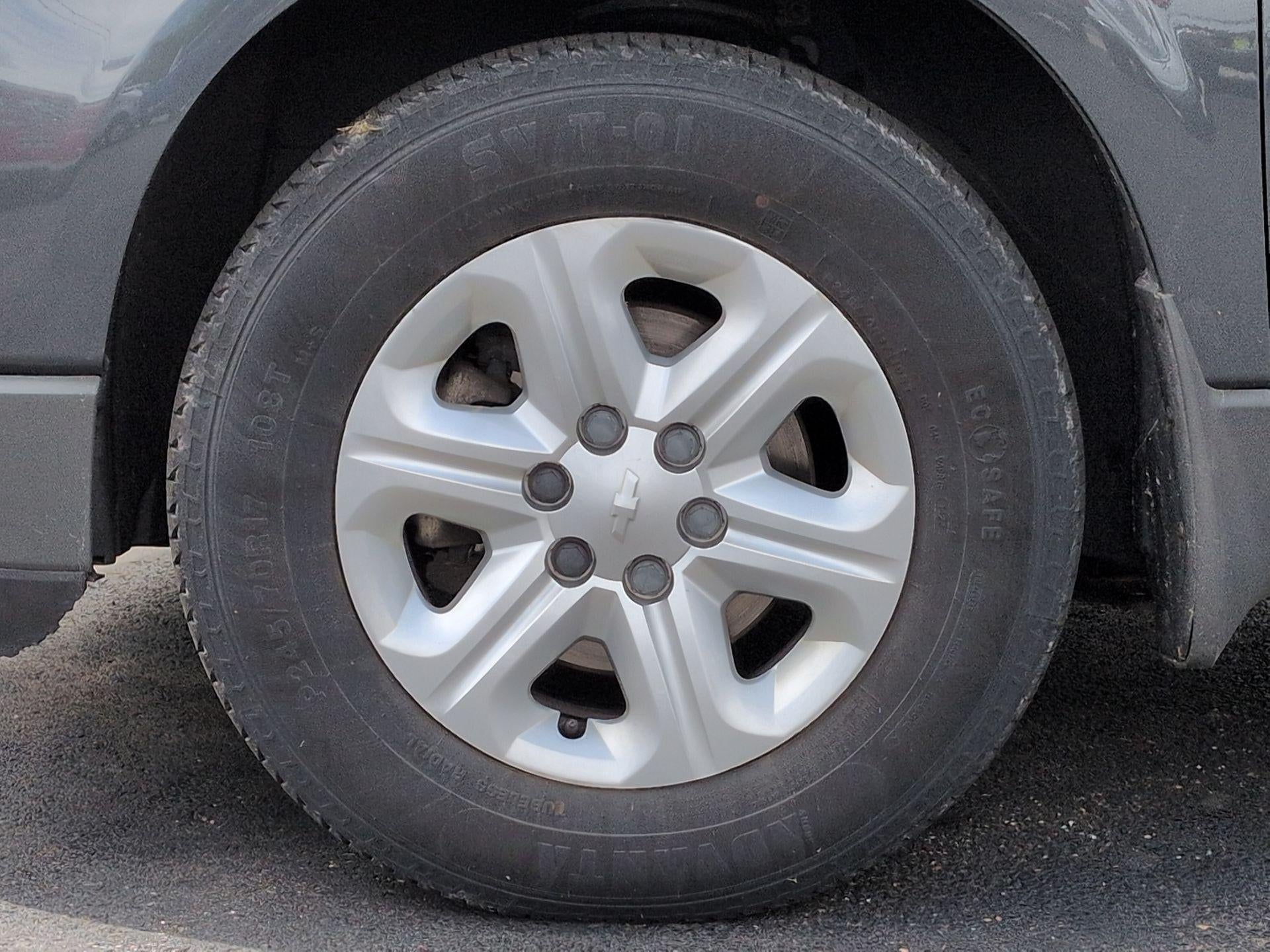 2012 Chevrolet Traverse LS