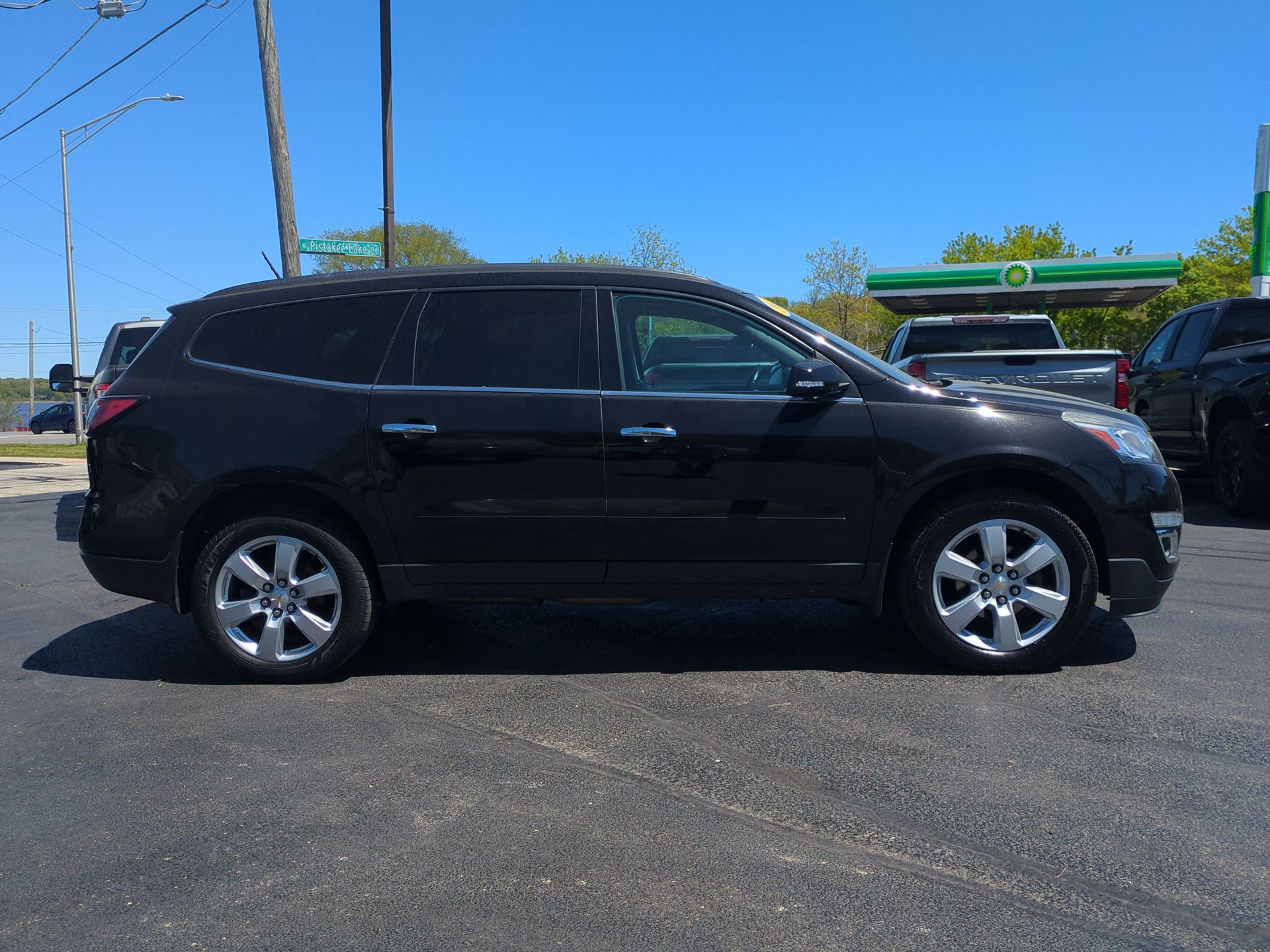 2017 Chevrolet Traverse LT