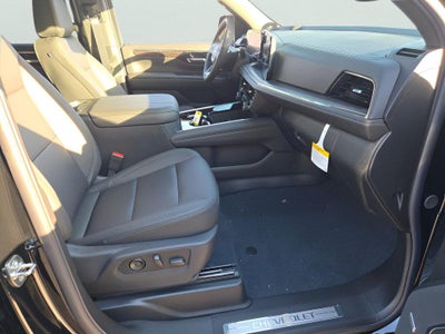 2027 Chevrolet Suburban 4WD LT