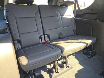 2027 Chevrolet Suburban 4WD Z71