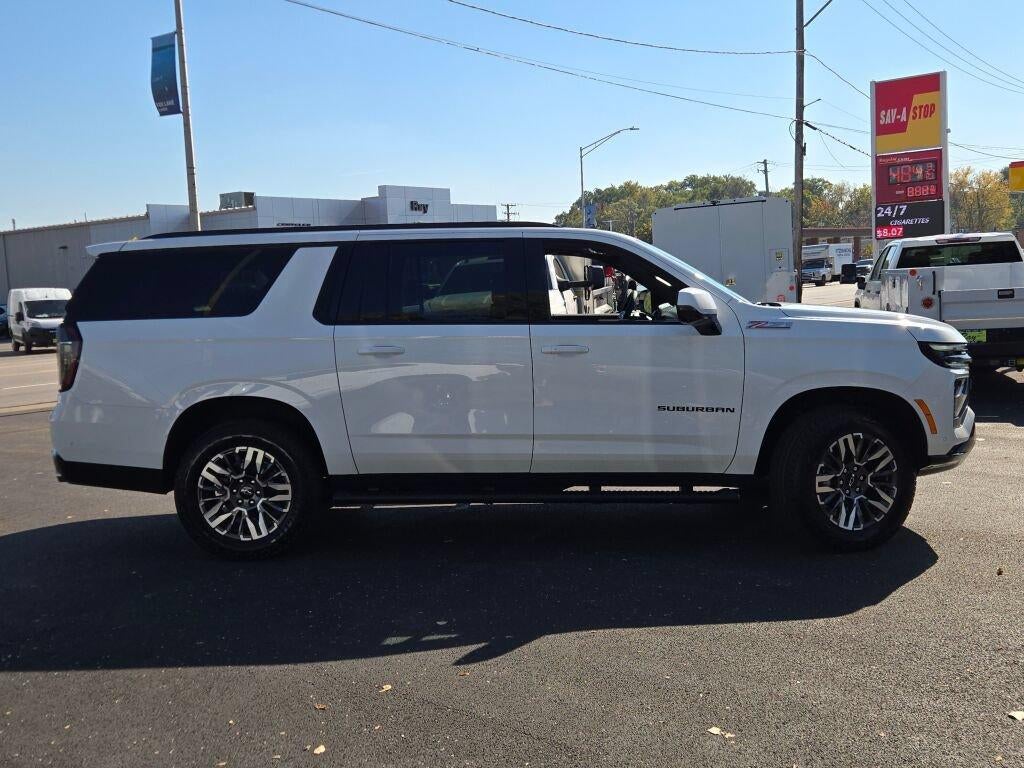 2027 Chevrolet Suburban 4WD Z71
