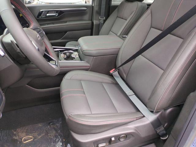 2026 Chevrolet Suburban 4WD RST