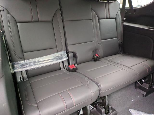 2026 Chevrolet Suburban 4WD RST